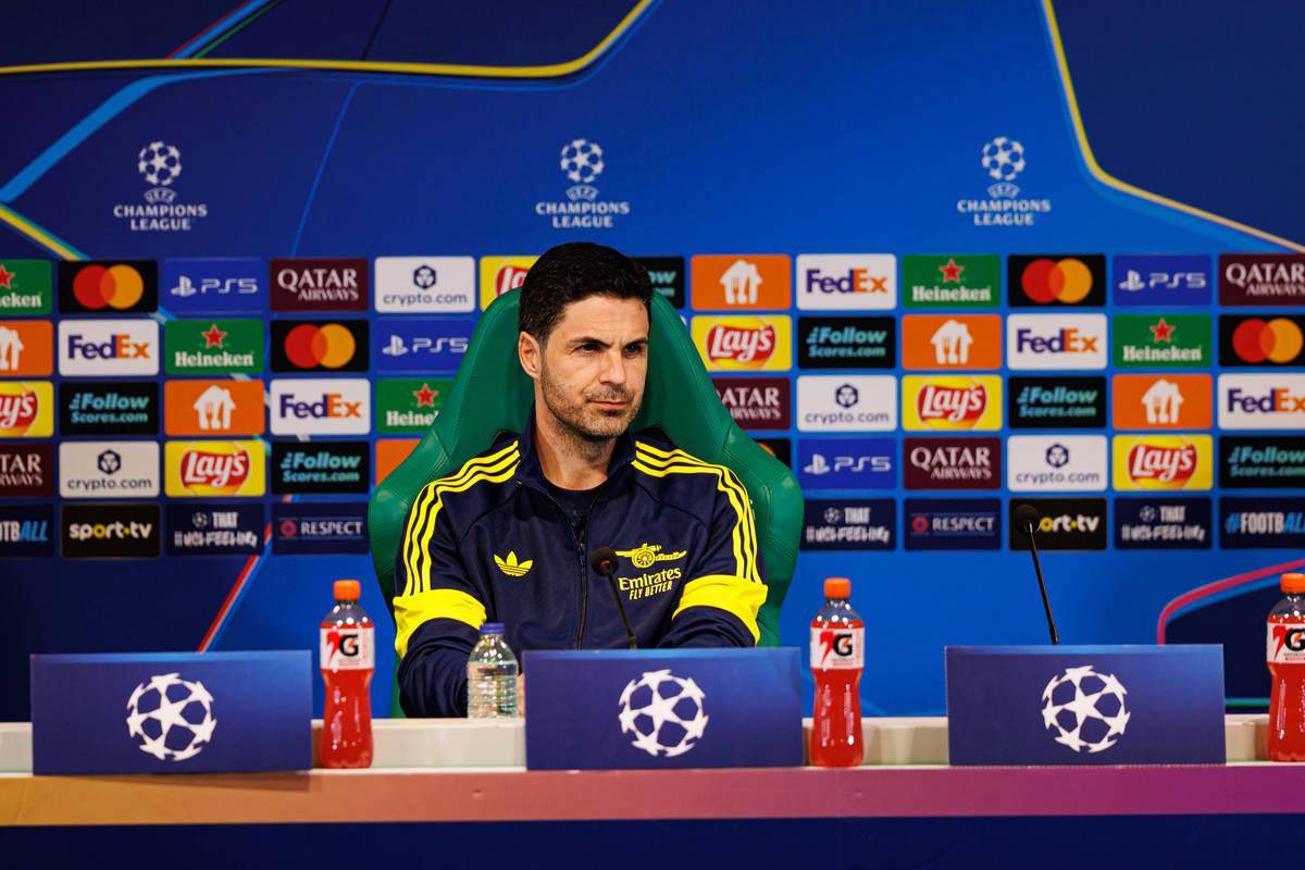 39岁的比利时教头孔帕尼百场76胜场均2.41分平瓜帅,翻三座山+三冠王可期